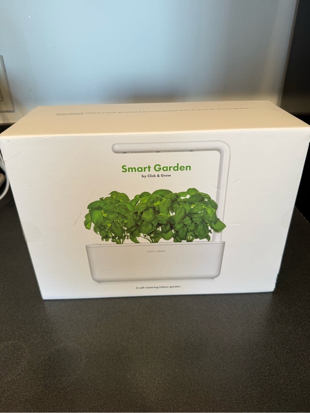 Smart Garden by Click & Grow